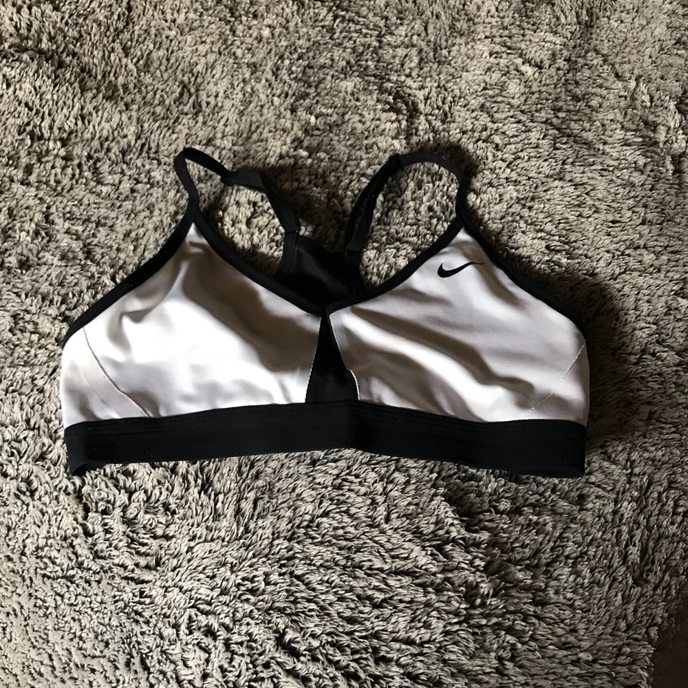 Nike sport bra with mesh